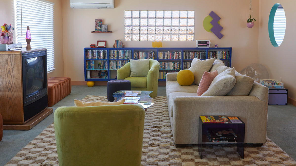 That '90s Place Is An AirBNB Fully Loaded With Childhood Nostalgia